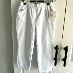 Quacker Factory white‎ cotton heart bling pull on cropped pants size small NEW